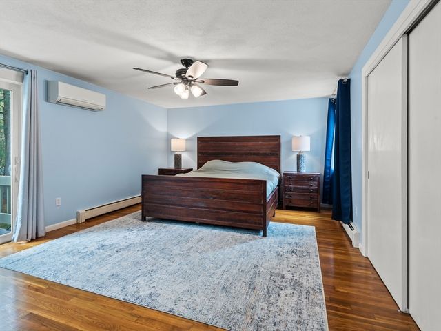 65 Briarcliff Ln, Holliston, MA 01746