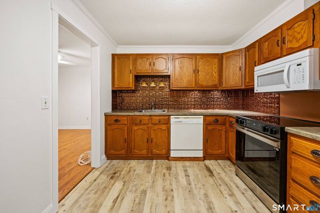1 Hickory Hill 1, Southington, CT 06489
