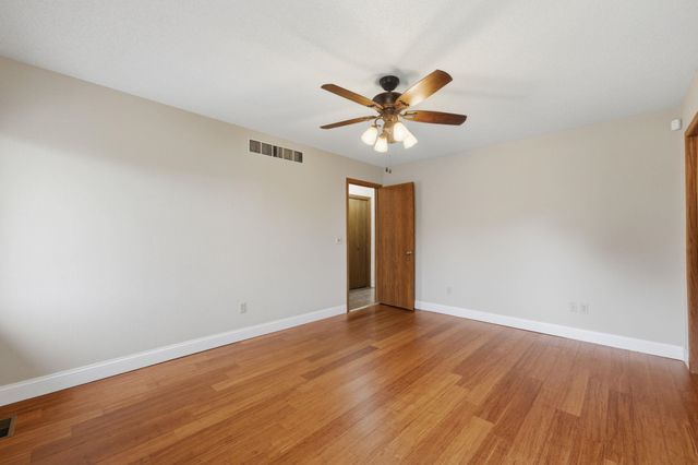 7814 W Westlawn, Wichita, KS 67212