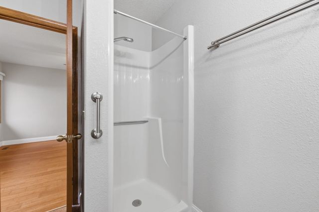 7814 W Westlawn, Wichita, KS 67212