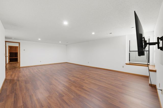 7814 W Westlawn, Wichita, KS 67212