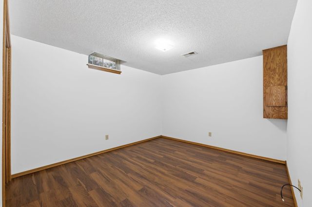 7814 W Westlawn, Wichita, KS 67212