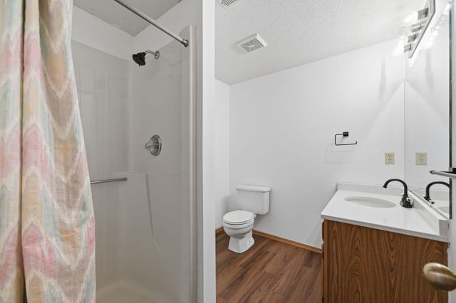 7814 W Westlawn, Wichita, KS 67212