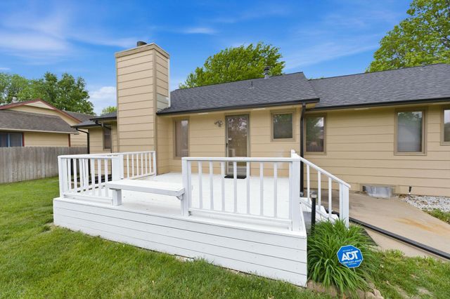 7814 W Westlawn, Wichita, KS 67212