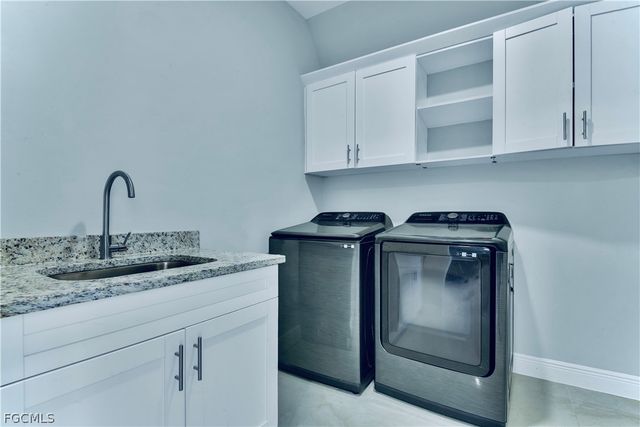 807 Columbus AVE, Lehigh Acres, FL 33972