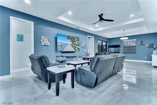 807 Columbus AVE, Lehigh Acres, FL 33972