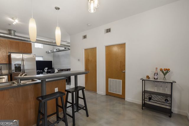 400 Village Parkway 128, Atlanta, GA 30306