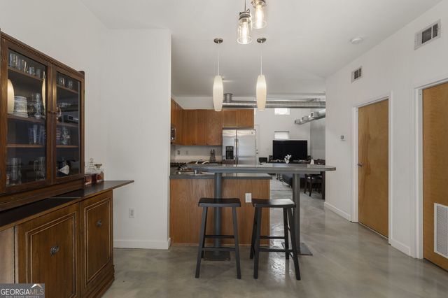 400 Village Parkway 128, Atlanta, GA 30306