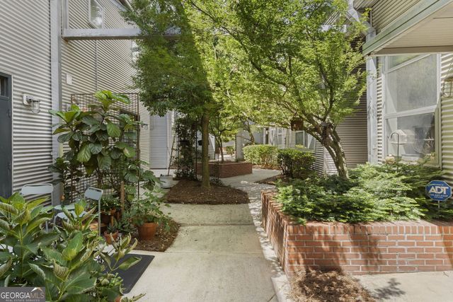 400 Village Parkway 128, Atlanta, GA 30306