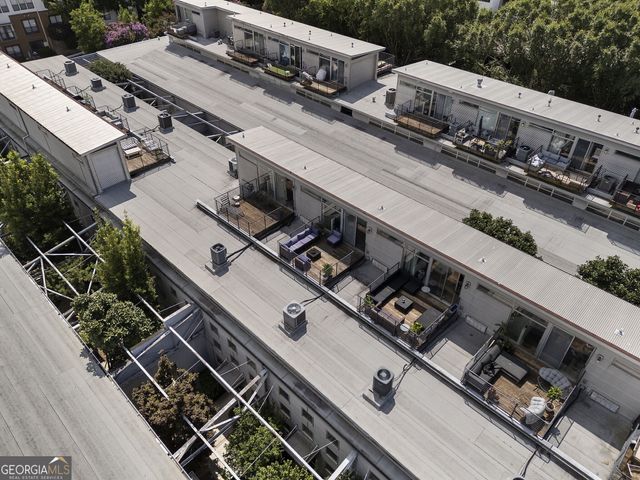 400 Village Parkway 128, Atlanta, GA 30306