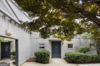 400 Village Parkway 128, Atlanta, GA 30306