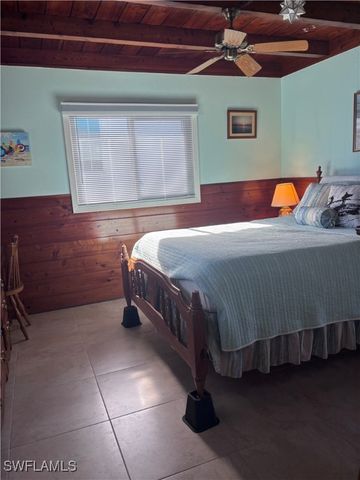 138 Gulf Island DR, Fort Myers Beach, FL 33931