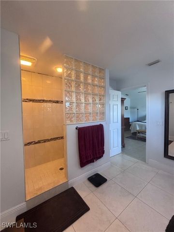 138 Gulf Island DR, Fort Myers Beach, FL 33931