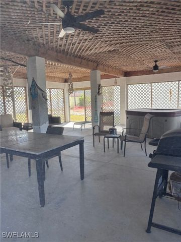 138 Gulf Island DR, Fort Myers Beach, FL 33931