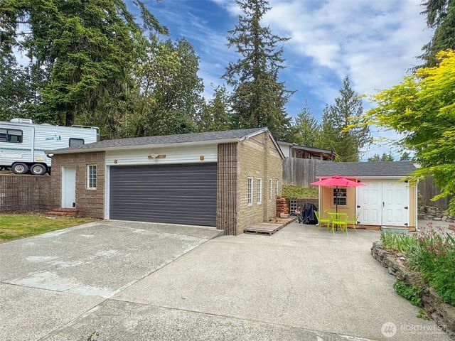 372 Fleming Drive, Sequim, WA 98382