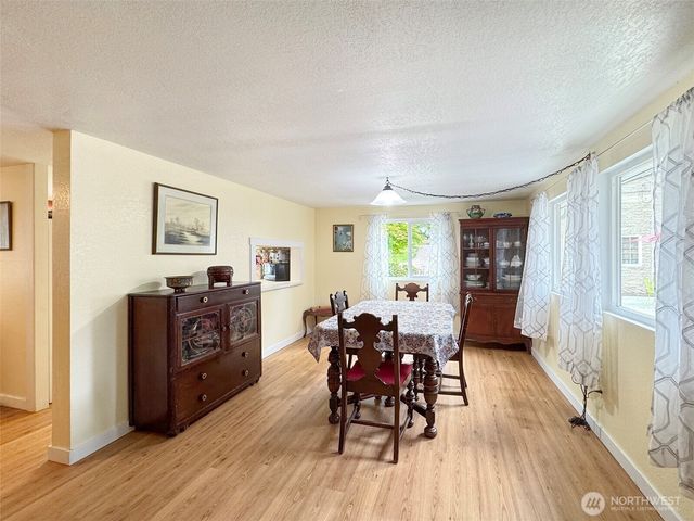 372 Fleming Drive, Sequim, WA 98382