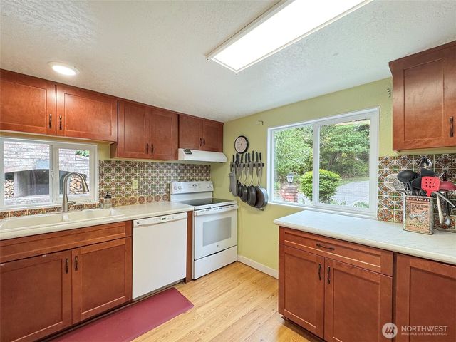 372 Fleming Drive, Sequim, WA 98382