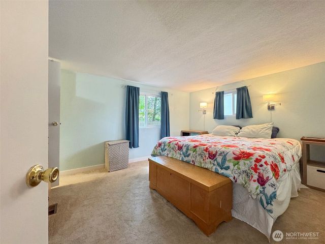 372 Fleming Drive, Sequim, WA 98382
