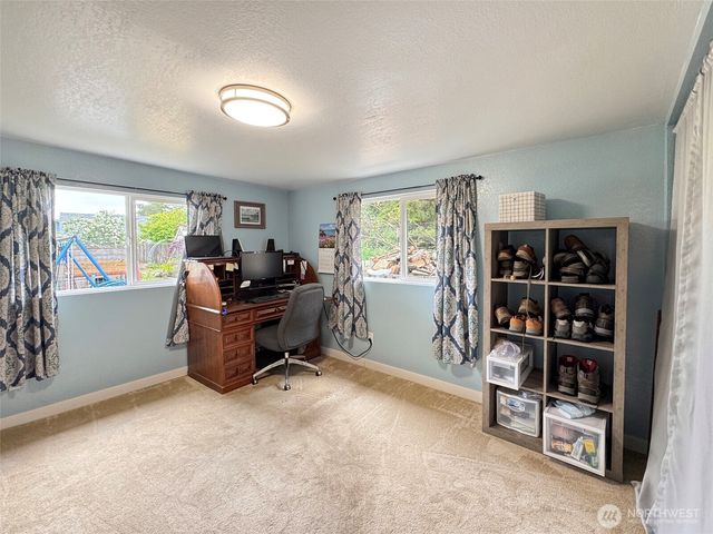 372 Fleming Drive, Sequim, WA 98382