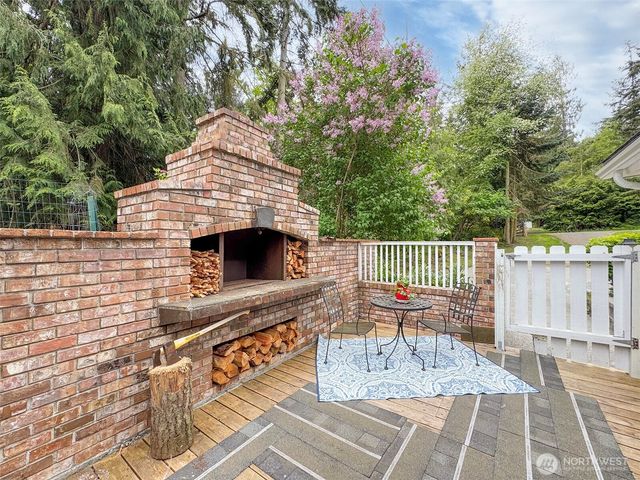372 Fleming Drive, Sequim, WA 98382
