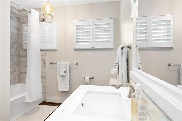 2026 Harwinor SE Road, Smyrna, GA 30082