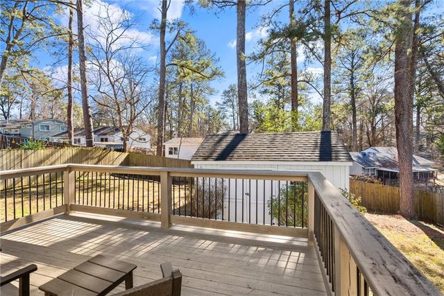 2026 Harwinor SE Road, Smyrna, GA 30082