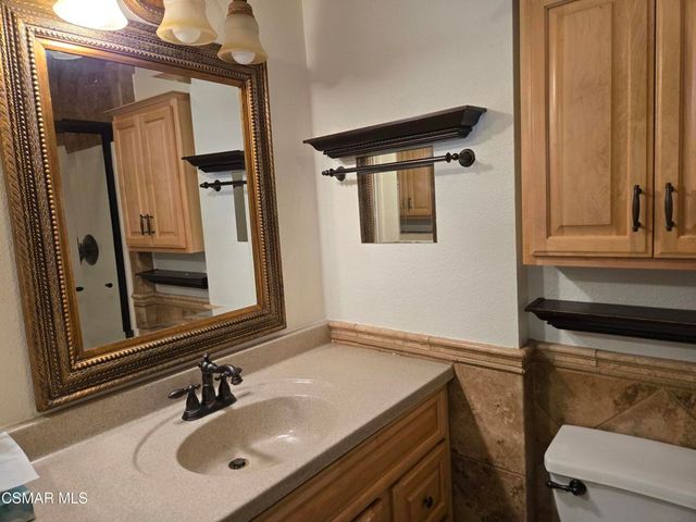 1137 Landsburn Circle, Westlake Village, CA 91361