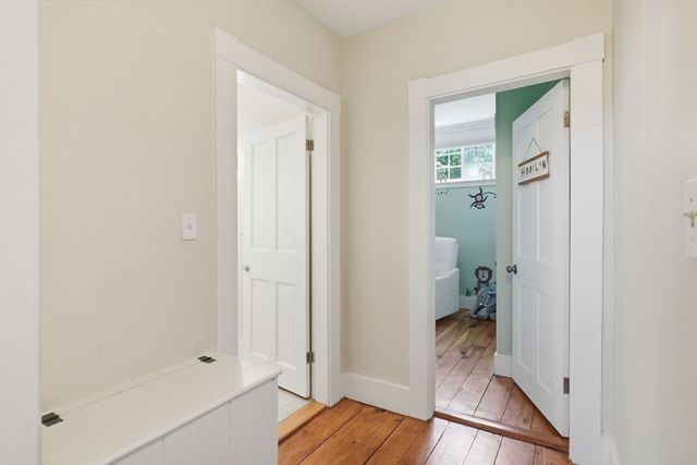 207 Dodge St, Beverly, MA 01915
