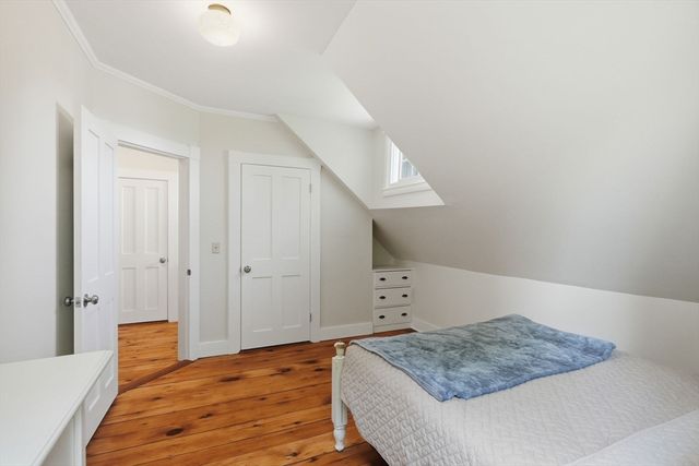 207 Dodge St, Beverly, MA 01915