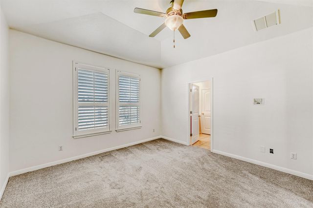 410 Anacua LOOP 30, Manchaca, TX 78652