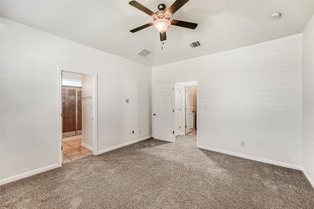 410 Anacua LOOP 30, Manchaca, TX 78652