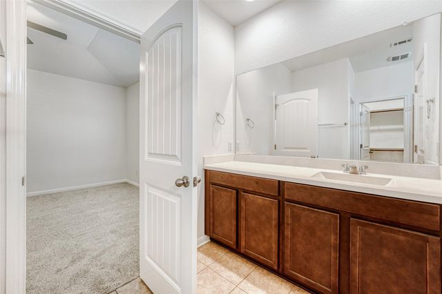 410 Anacua LOOP 30, Manchaca, TX 78652