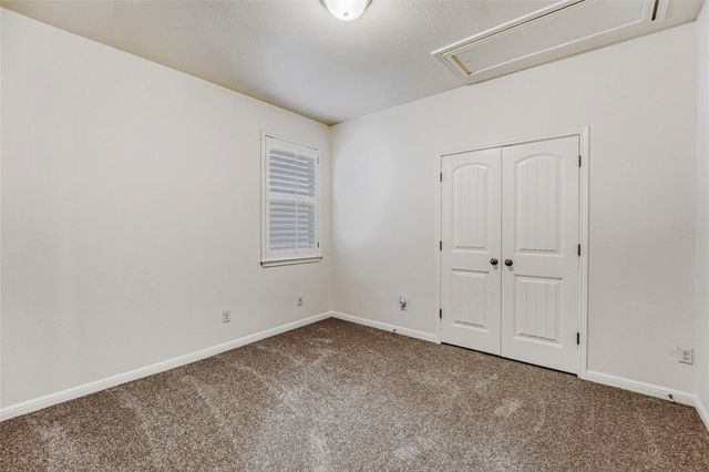 410 Anacua LOOP 30, Manchaca, TX 78652