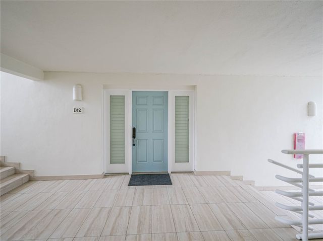 8444 Oceanside Drive D12, Indian River Shores, FL 32963