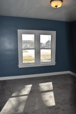 1121 Oak Street, Osage, IA 50461