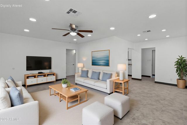 4301 N 15TH Drive, Phoenix, AZ 85015