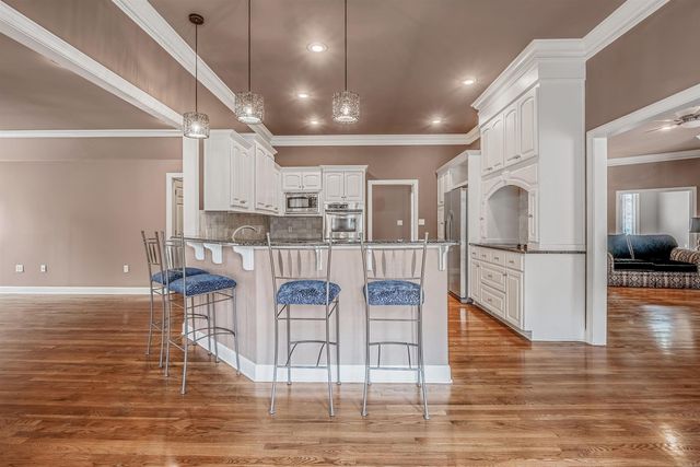 515 Shady Valley Drive, North Little Rock, AR 72116