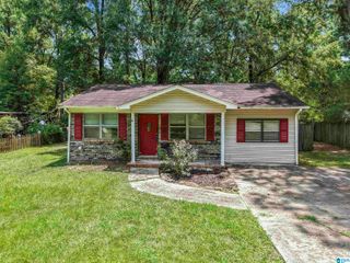 1303 AIRPORT LANE SW, Bessemer, AL 35022