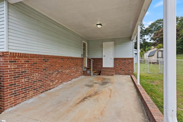 706 Harvey Road, Greer, SC 29651