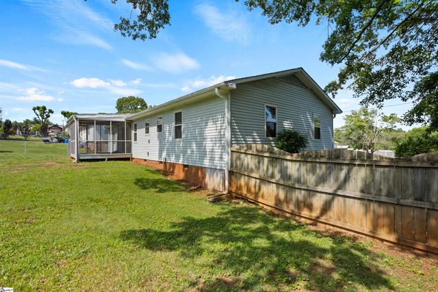 706 Harvey Road, Greer, SC 29651