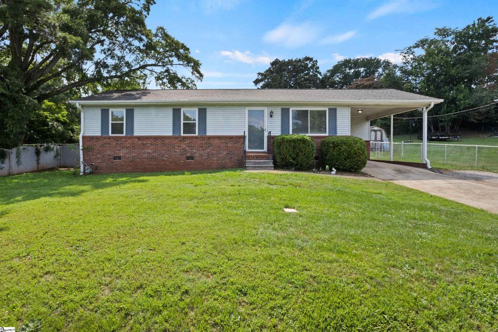 706 Harvey Road, Greer, SC 29651