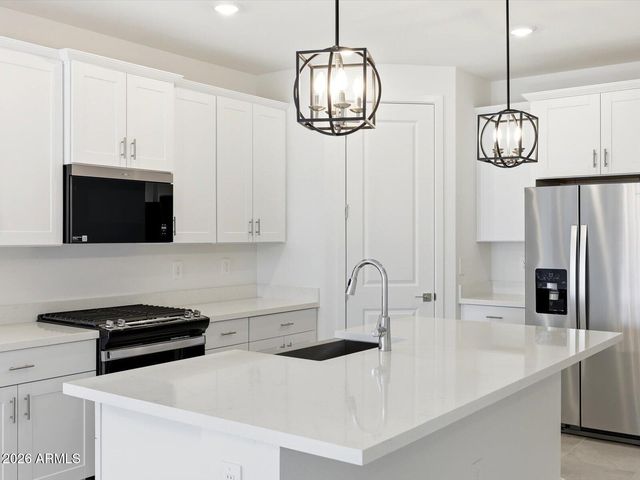 25601 N 157TH Lane, Surprise, AZ 85387