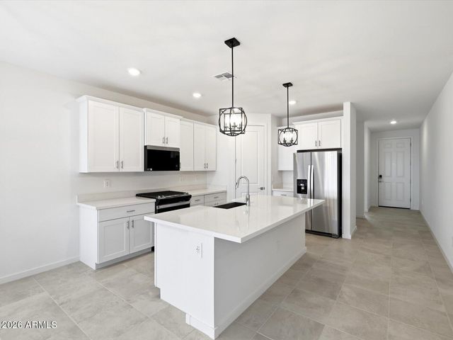 25601 N 157TH Lane, Surprise, AZ 85387