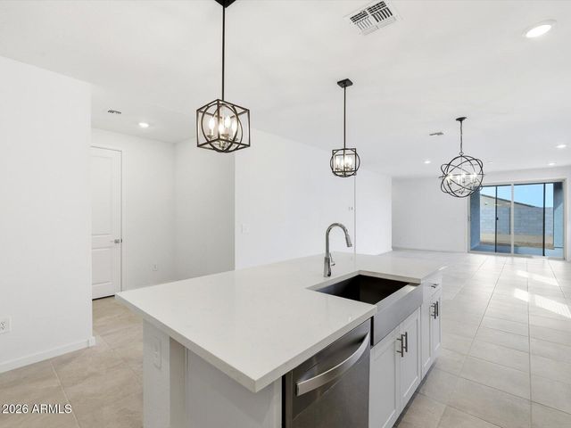 25601 N 157TH Lane, Surprise, AZ 85387