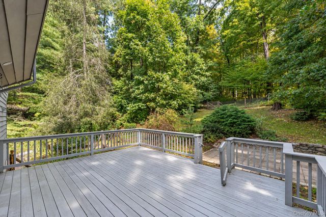 275 Todd Road, Katonah, NY 10536