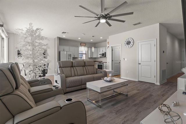 8846 CONWAY ROAD, Polk City, FL 33868