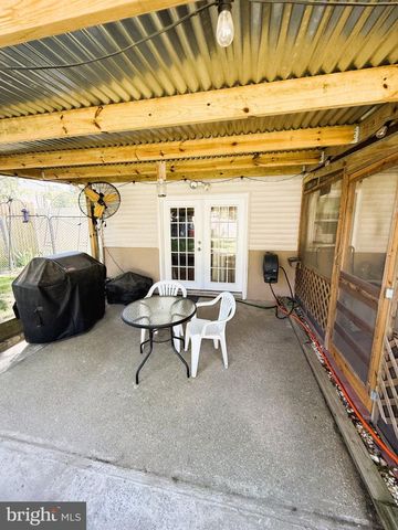 1629 DOLLY DR, Vineland, NJ 08361