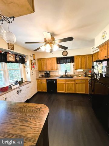 1629 DOLLY DR, Vineland, NJ 08361