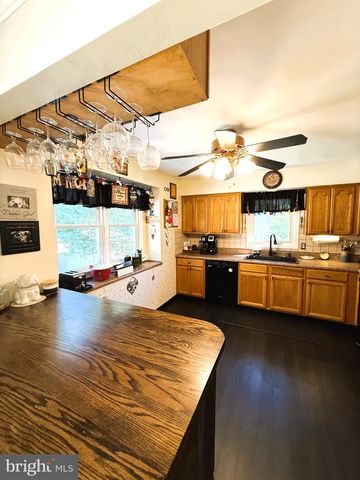 1629 DOLLY DR, Vineland, NJ 08361
