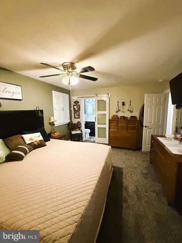 1629 DOLLY DR, Vineland, NJ 08361